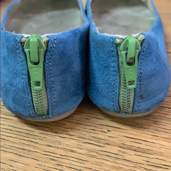 GAP Shoes - zip back Gap ballet flats in teal, Sz 6